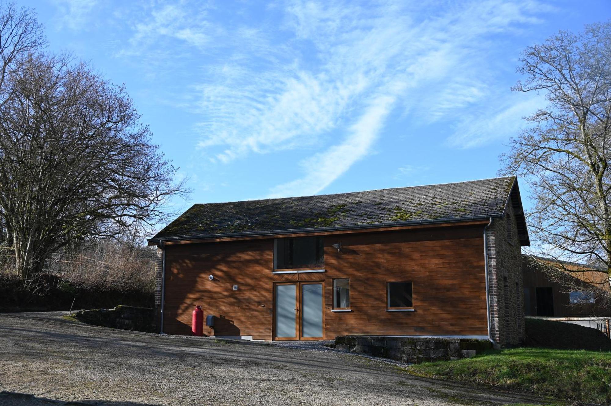 Le Moulin De Bosson - Une De Mai Ferrieres ภายนอก รูปภาพ